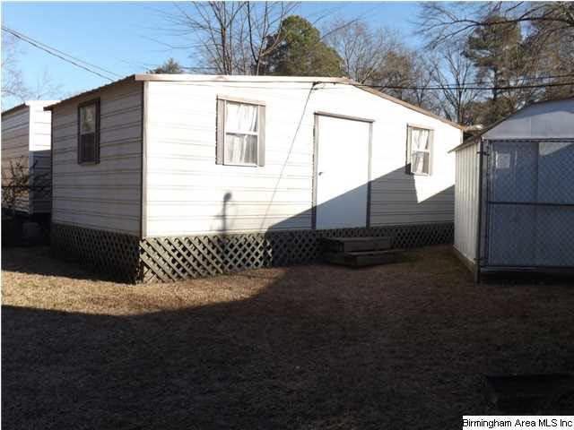 1108 Glenfield Road Fairfield, AL 35064 - Photo 9 of 12