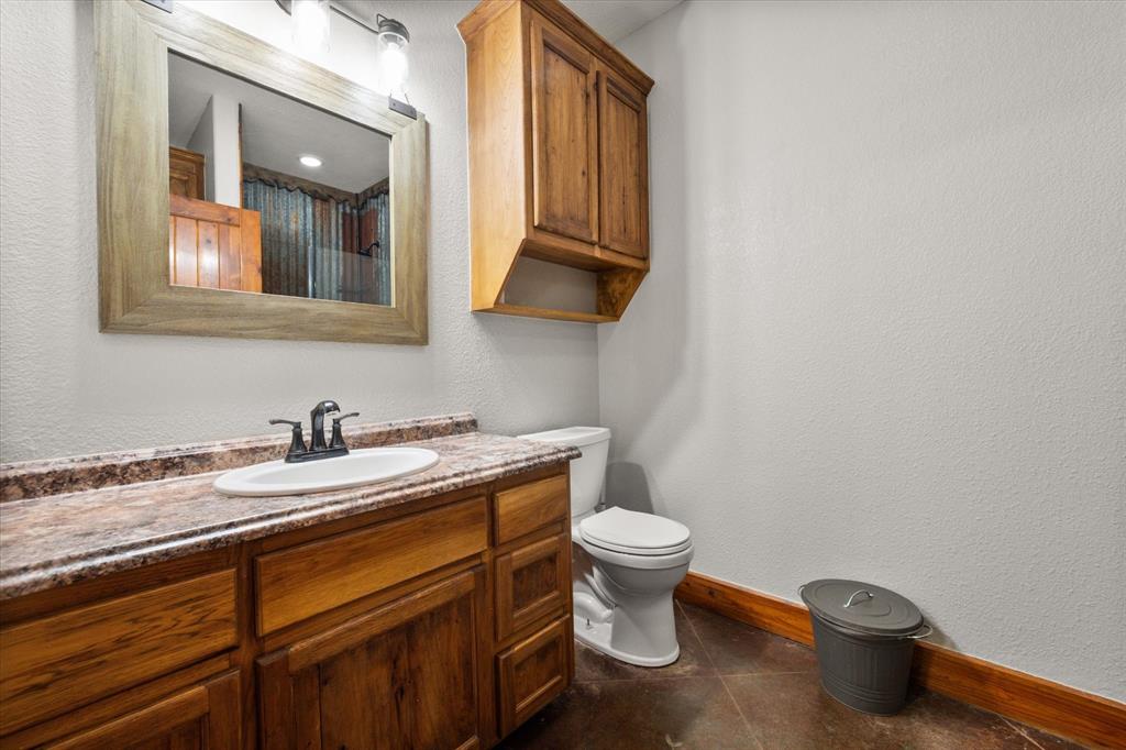 199 Fcr 111 Fairfield, TX 75840 - Photo 23 of 40