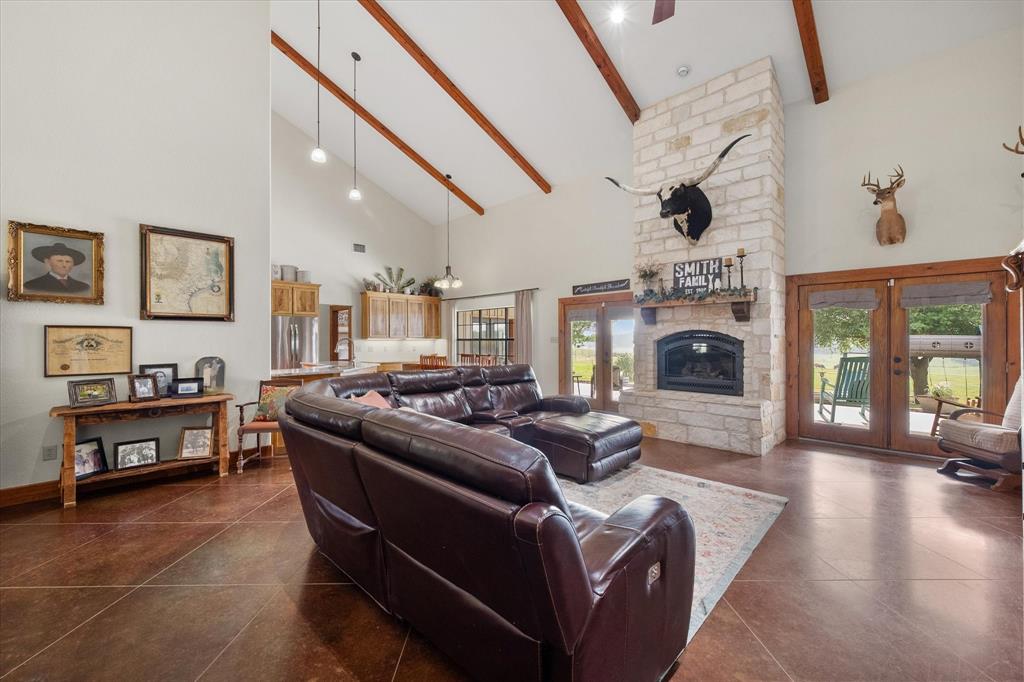 199 Fcr 111 Fairfield, TX 75840 - Photo 8 of 40
