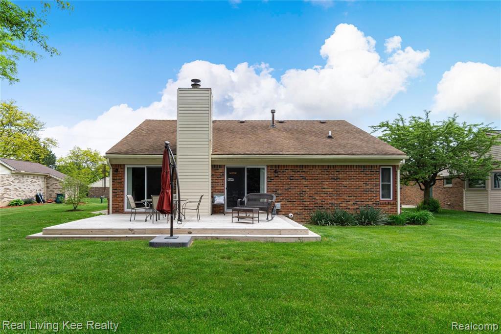 2160 Warrington Road Rochester Hills, MI 48307 - Photo 6 of 55
