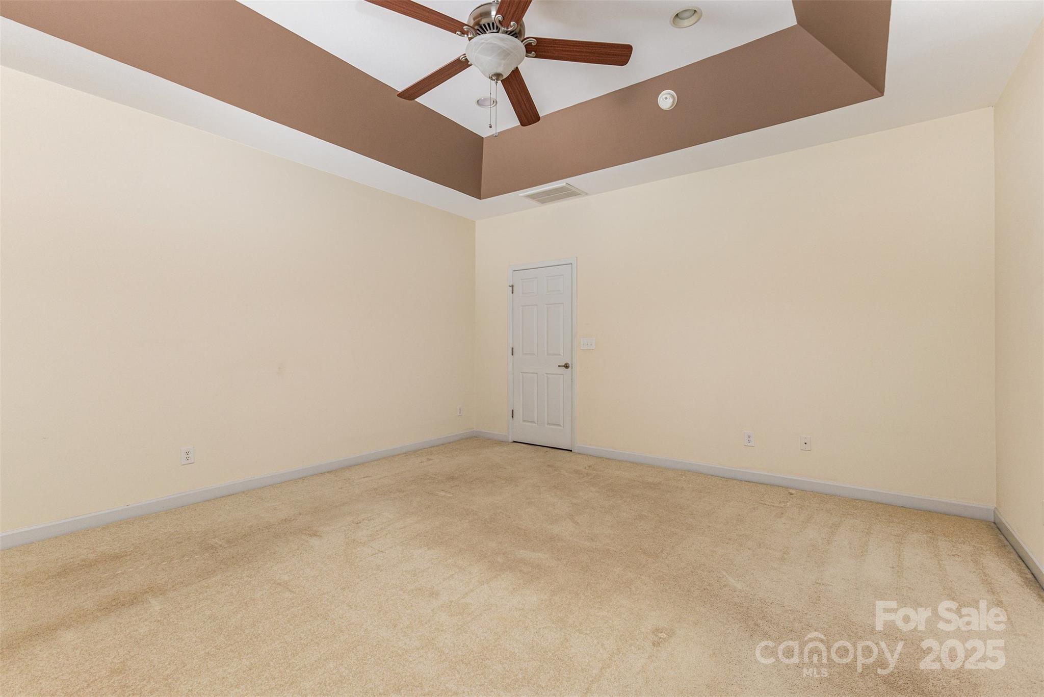 445 Buttermere Road Fort Mill, SC 29715 - Photo 13 of 35 an empty room