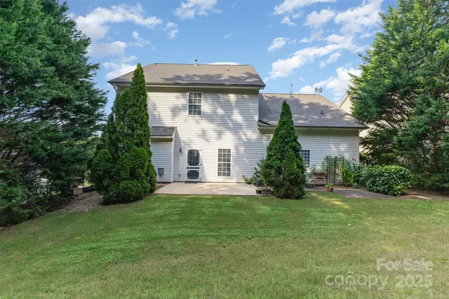 $525,000 | 445 Buttermere Road, Fort Mill, SC 29715