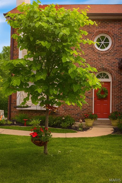 5527 Pierre Court St. Louis, MO 63128 - Photo 3 of 34