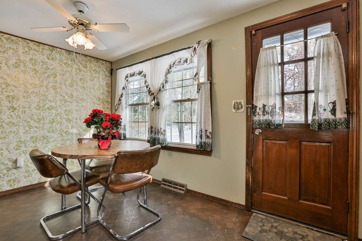 236 Harris Road Nashua, NH 03062 - Photo 13 of 16