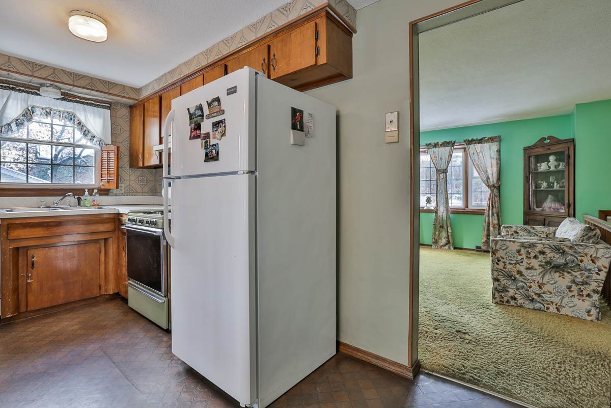 236 Harris Road Nashua, NH 03062 - Photo 10 of 16