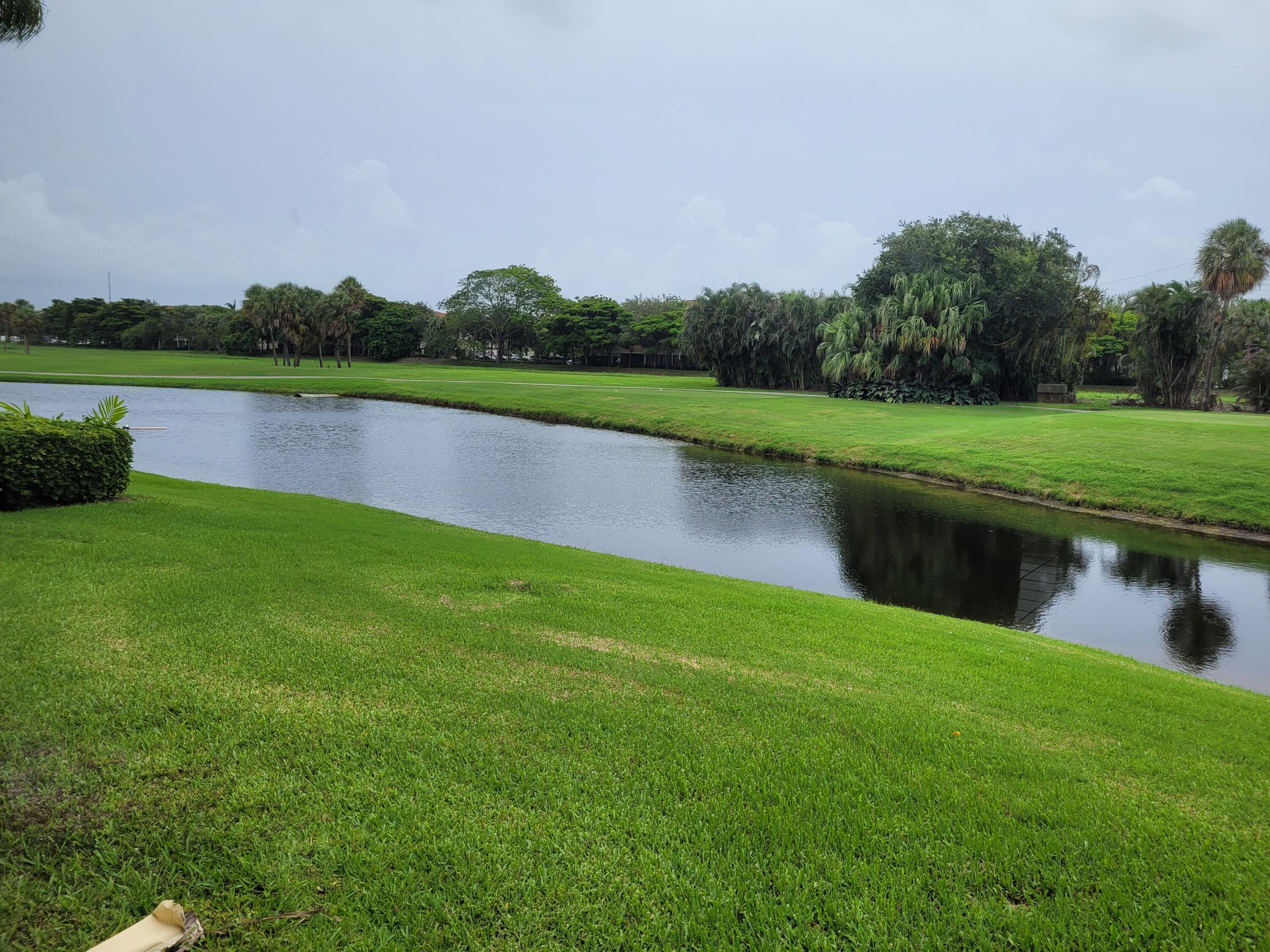 17046 Boca Club Boulevard, Unit 5 Boca Raton, FL 33487 - Photo 6 of 24 17046 5 4