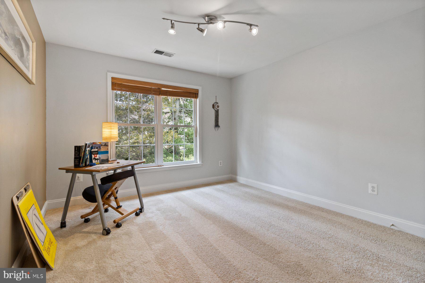 5662 Waterloo Road Columbia, MD 21045 - Photo 29 of 49 upper level bedroom 3