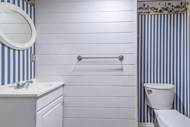 $495,000 | 20230 168th Street, Basehor, KS 66007