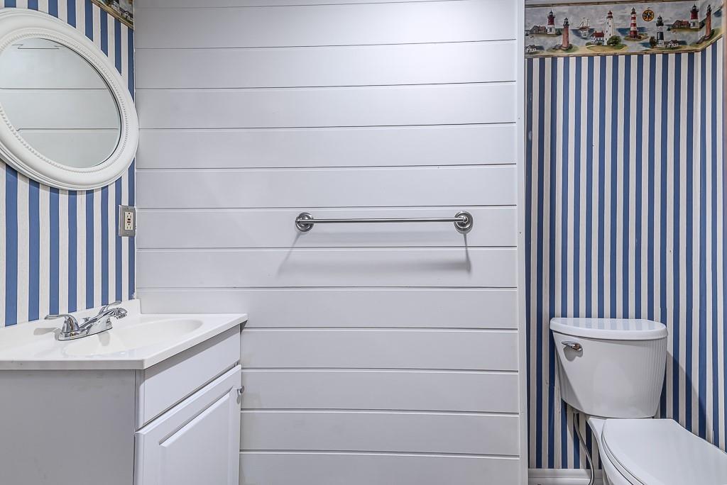 20230 168th Street Basehor, KS 66007 - Photo 23 of 43