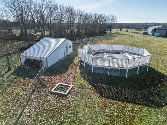 $495,000 | 20230 168th Street, Basehor, KS 66007