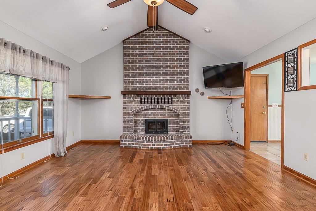 20230 168th Street Basehor, KS 66007 - Photo 5 of 43