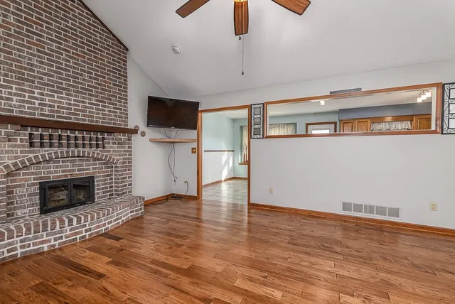 $495,000 | 20230 168th Street, Basehor, KS 66007