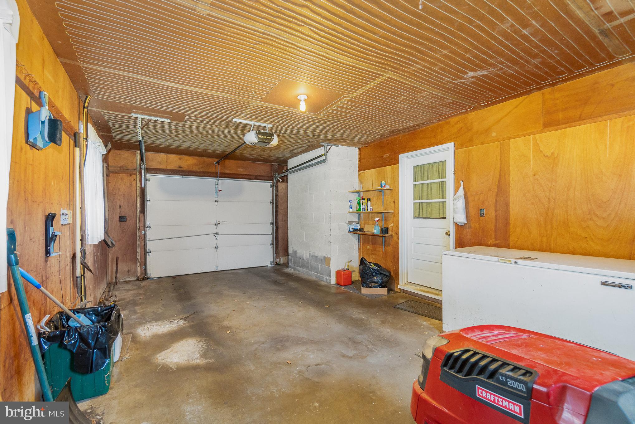 1528 Linden Road Chambersburg, PA 17202 - Photo 21 of 29 Gallery Image 21