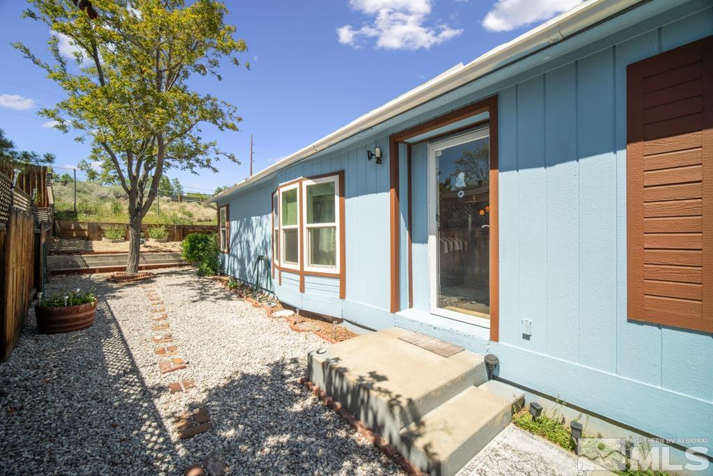 2149 Barberry Way Reno, NV 89512 - Photo 4 of 36 Photo 4