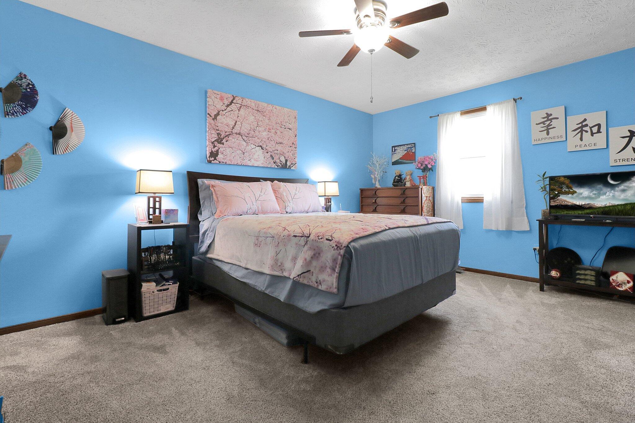 6306 Feder Road Columbus, OH 43228 - Photo 22 of 43 Primary Bedroom