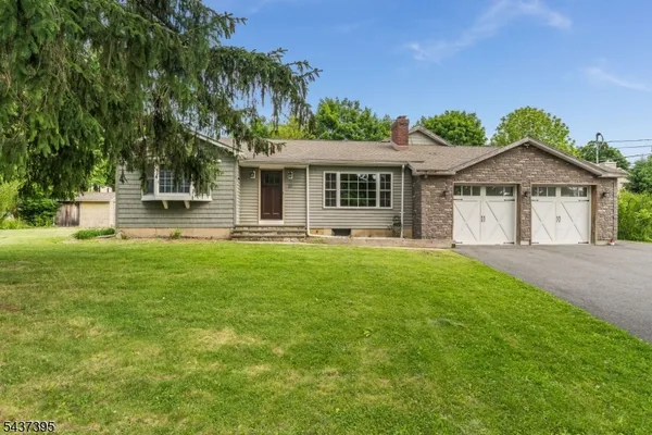 $469,900 | 10 Tamarack Road, Budd Lake, NJ 07828