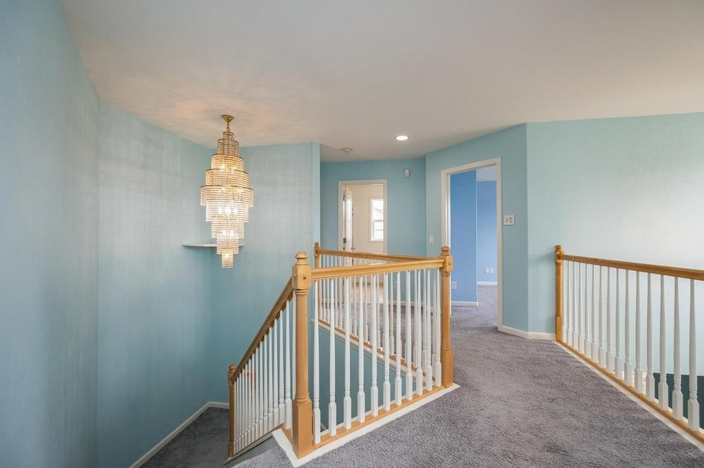 2470 Newcastle Road Marion, IA 52302 - Photo 22 of 51 Gallery Image 22