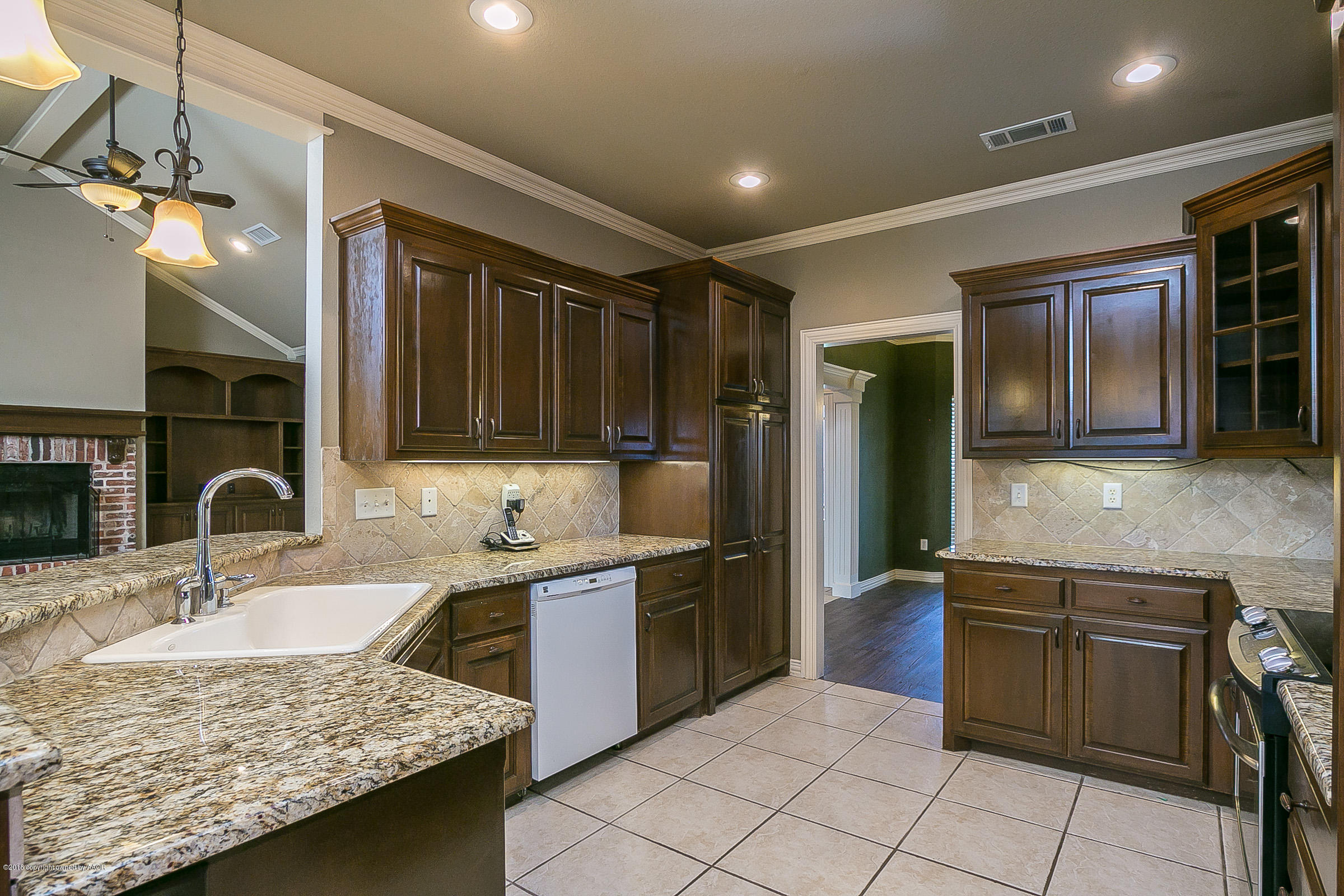 19501 Winding River Road Amarillo, TX 79119 - Photo 14 of 47 Kitchen 2