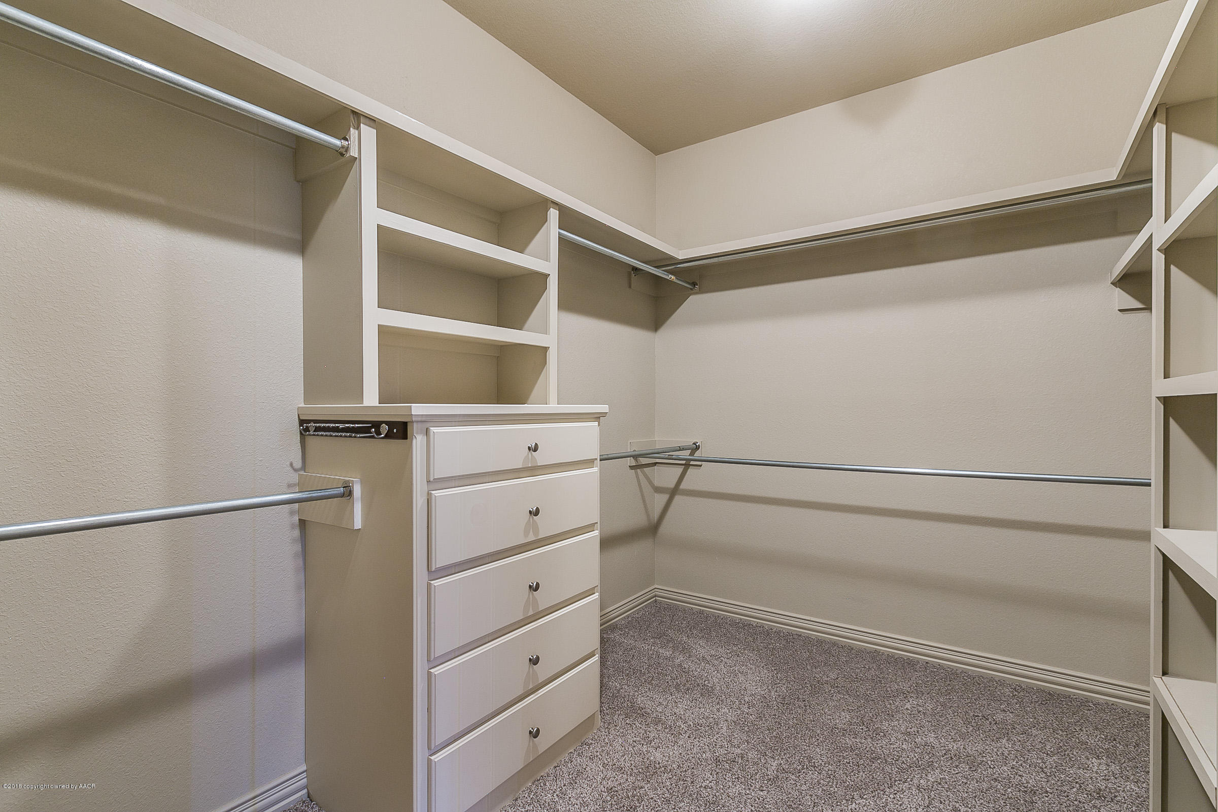 19501 Winding River Road Amarillo, TX 79119 - Photo 25 of 47 Master Closet
