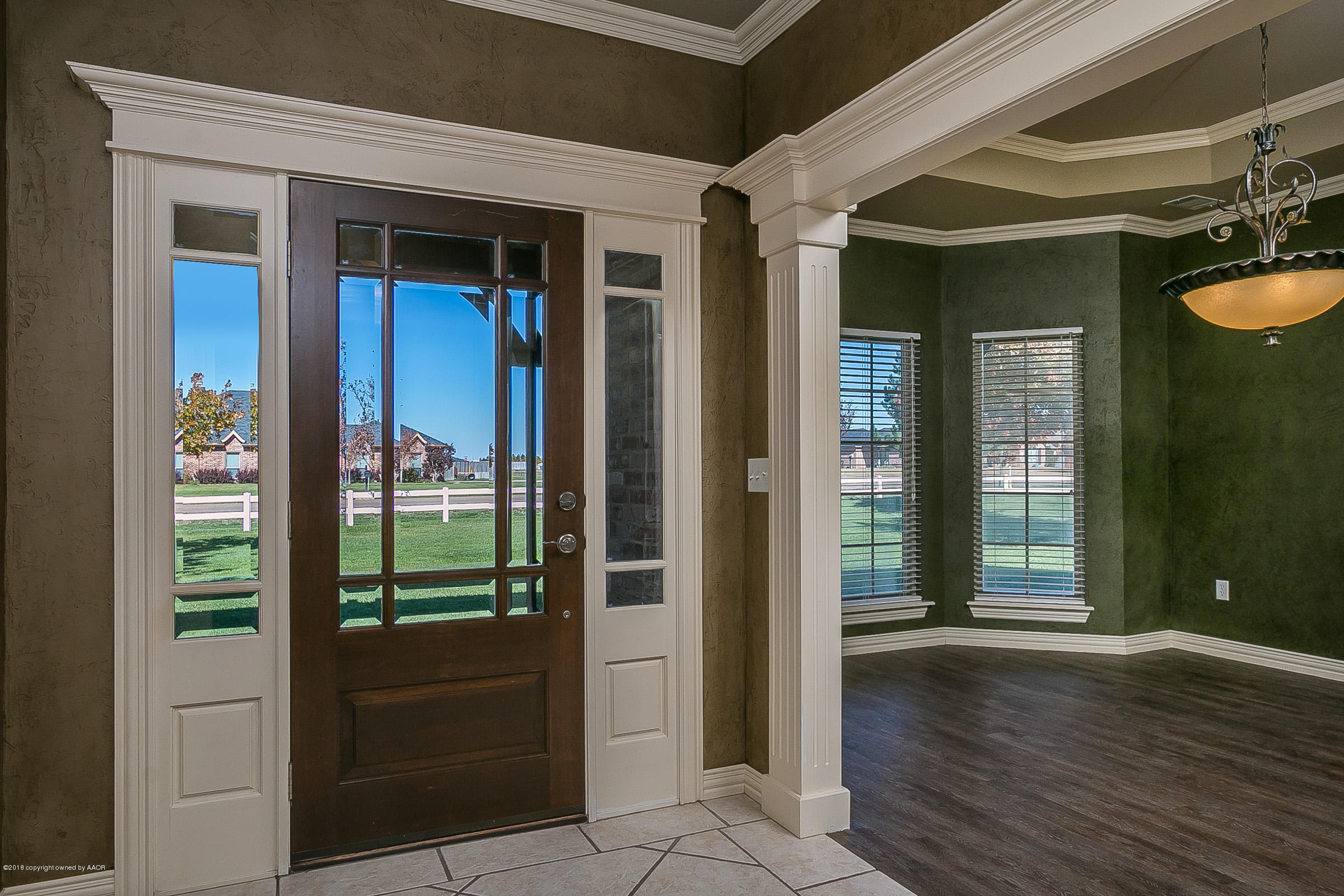 19501 Winding River Road Amarillo, TX 79119 - Photo 8 of 47 Foyer