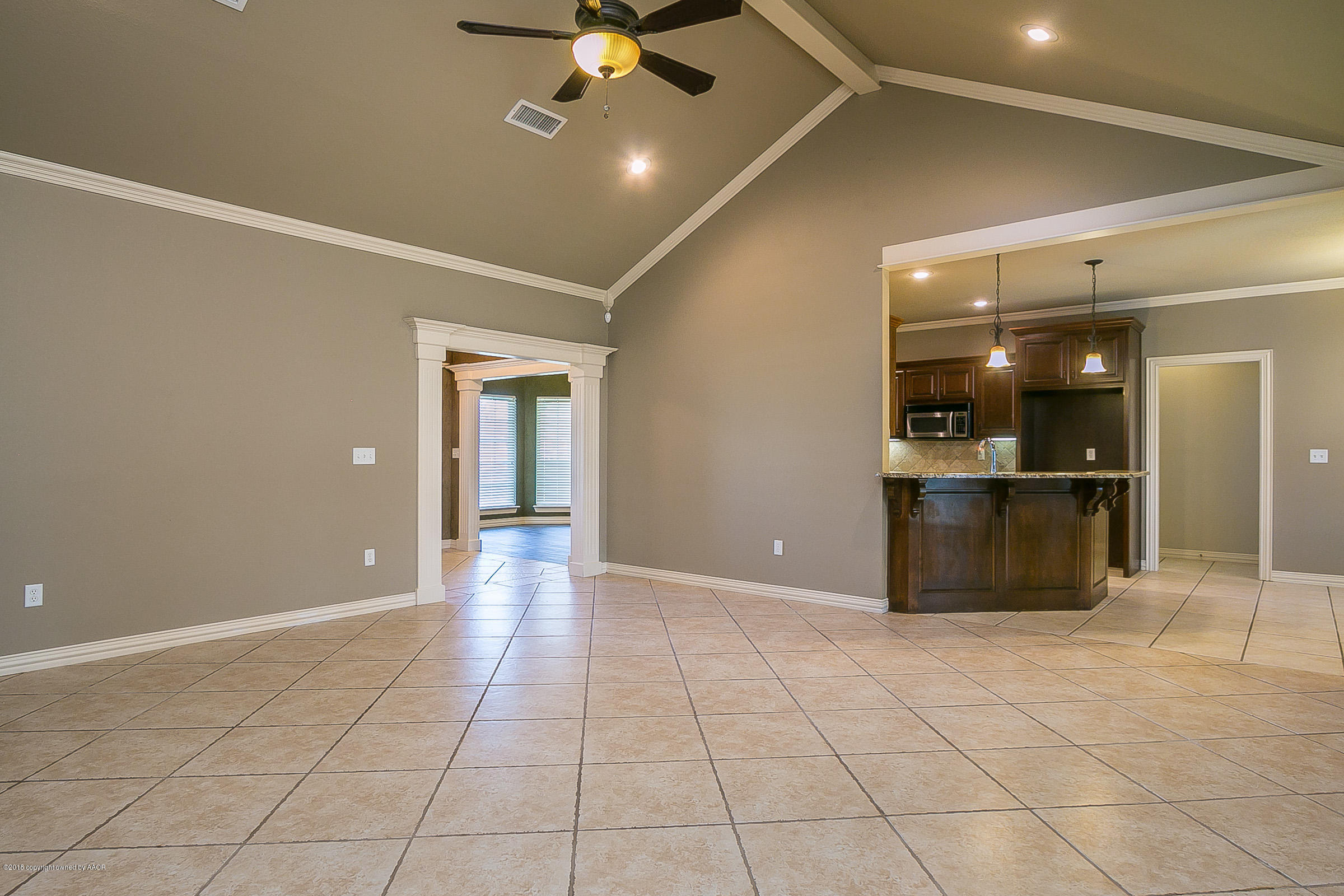 19501 Winding River Road Amarillo, TX 79119 - Photo 10 of 47 Living Room 2