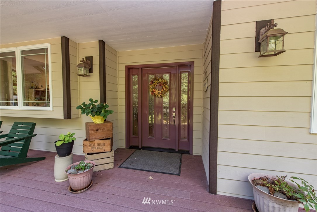 955 McCrorie Road Port Angeles, WA 98362 - Photo 3 of 25 Gallery Image 3