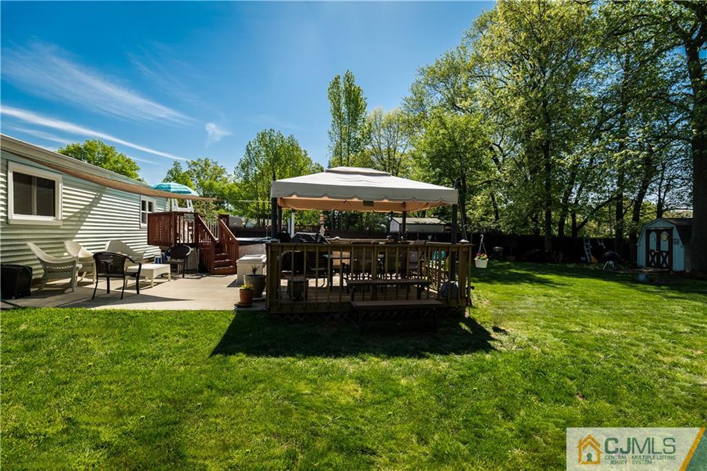 20 Rosewood Road Edison, NJ 08817 - Photo 17 of 24 Gallery Image 17