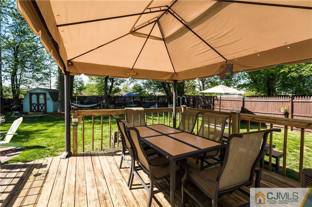 20 Rosewood Road Edison, NJ 08817 - Photo 21 of 24 Gallery Image 21