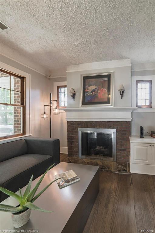 115 North Holcomb Road Clarkston, MI 48346 - Photo 9 of 64