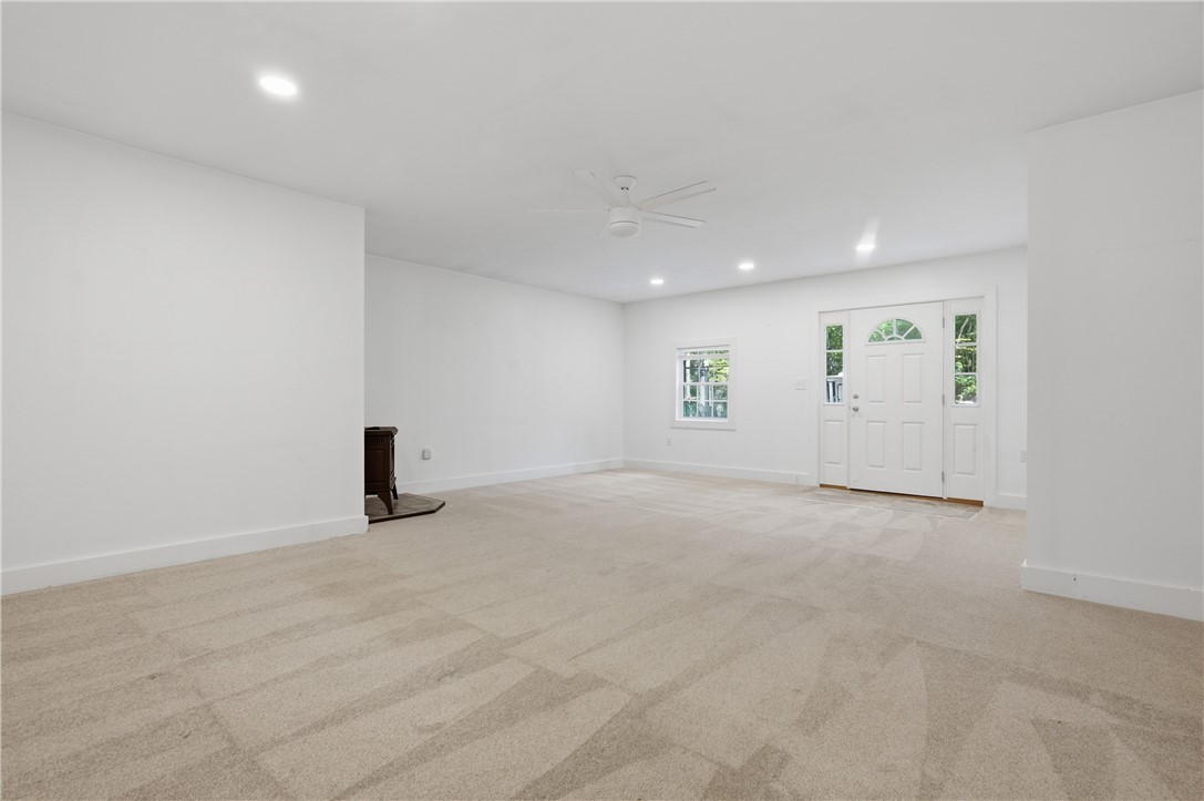 43 Franklin Road Scituate, RI 02825 - Photo 37 of 49 Gallery Image 37