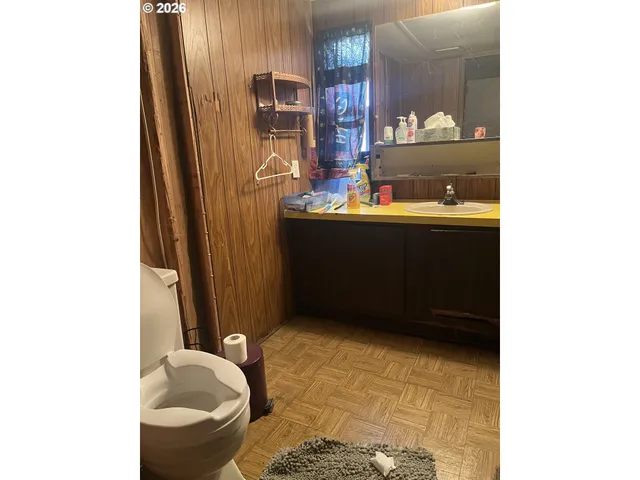 $22,000 | 1000 North 8th Street, Reedsport, OR 97467