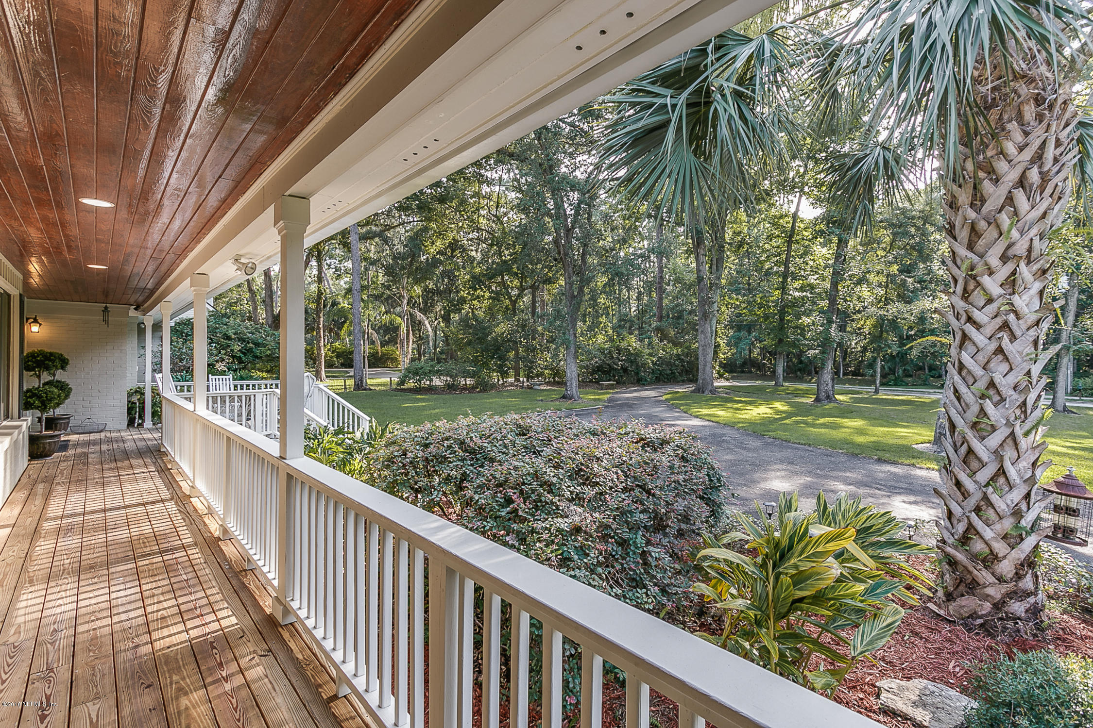 242 River Road Orange Park, FL 32073 - Photo 4 of 40 Front_Lawn_View_2