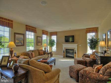 993 Countryside Road Seven Valleys, PA 17360 - Photo 3 of 5 Family Room