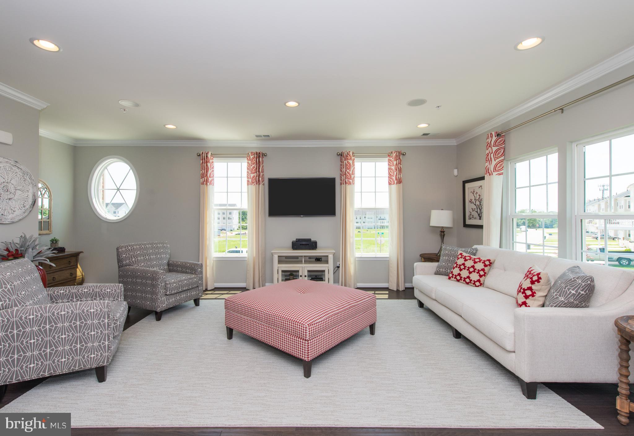 2828 Shaws Road Edgemere, MD 21219 - Photo 2 of 14