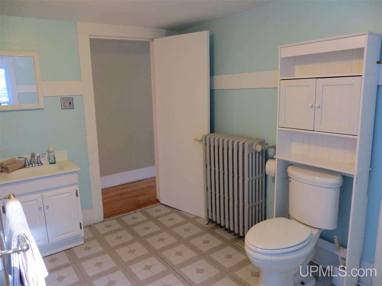 912 North 3rd Street Ishpeming, MI 49849 - Photo 20 of 35