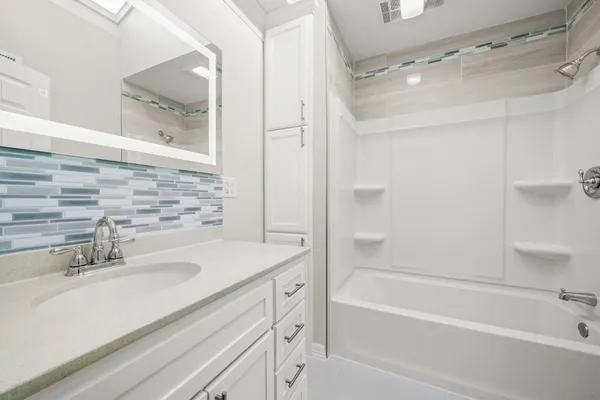 $4,100 | 4023 Breakwood Drive, Houston, TX 77025