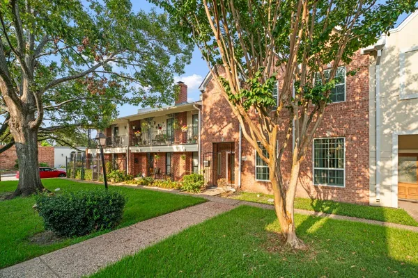 $4,100 | 4023 Breakwood Drive, Houston, TX 77025