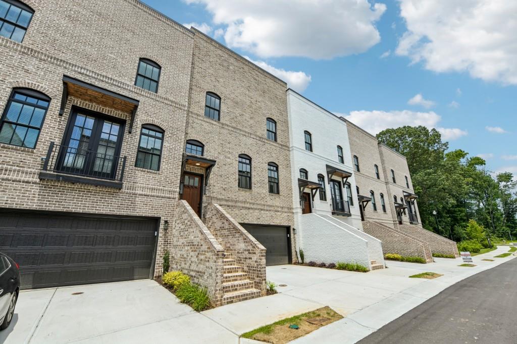 337 Sugarview Road Sugar Hill, GA 30518 - Photo 2 of 57