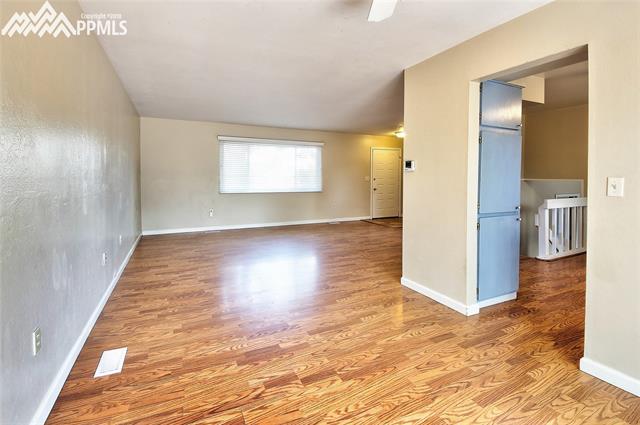 4925 Del Sol Road Colorado Springs, CO 80918 - Photo 6 of 25