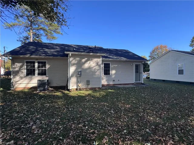 $1,600 | 204 Bingham Street, Greensboro, NC 27401