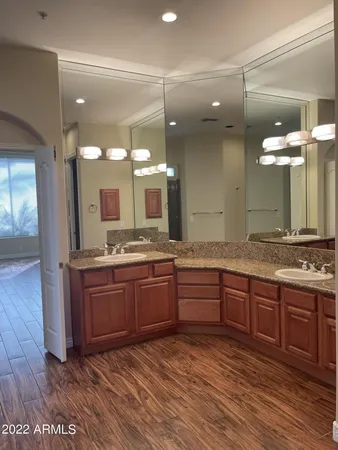 $9,000 | 10100 North 78th Place, Scottsdale, AZ 85258