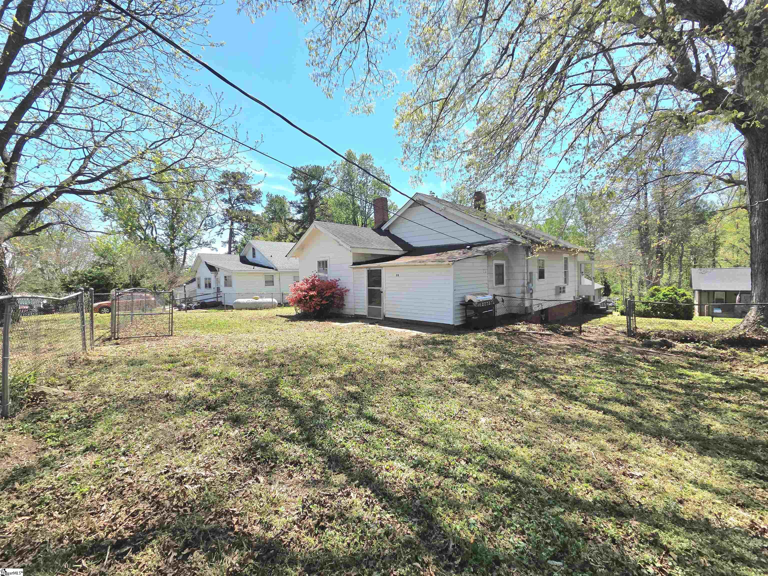 28 Circle Street Travelers Rest, SC 29690 - Photo 3 of 29