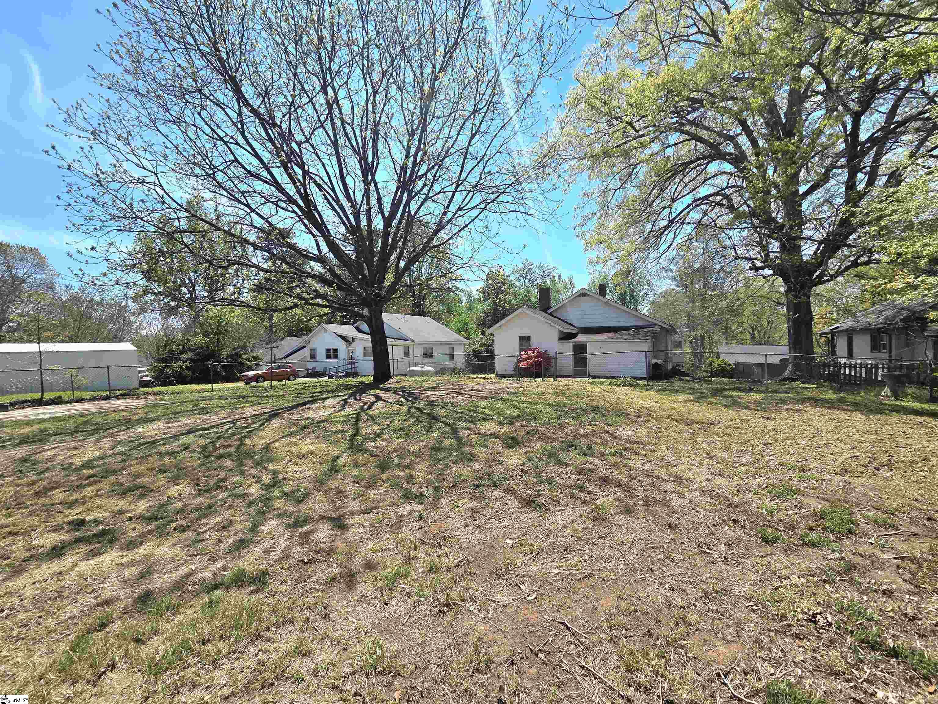 28 Circle Street Travelers Rest, SC 29690 - Photo 4 of 29