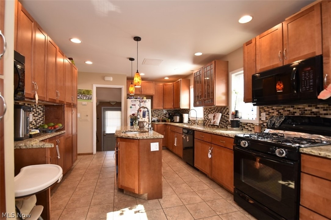 3768 Bendemeer Road Cleveland Heights, OH 44118 - Photo 10 of 27