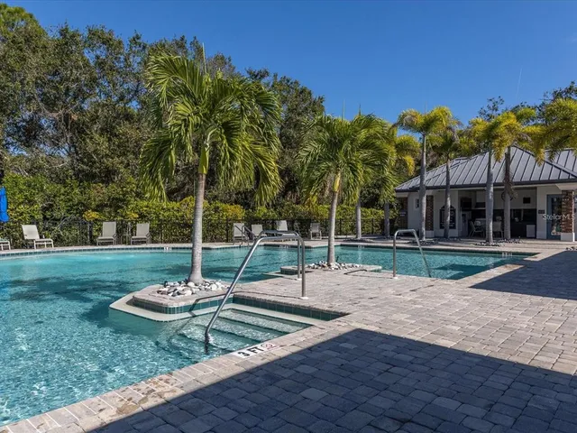 $3,750 | 7704 Drayton Circle, University Park, FL 34201