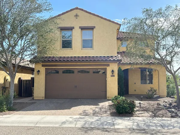 $2,795 | 5537 West Desert Hollow Drive, Phoenix, AZ 85083