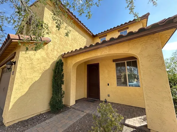 $2,795 | 5537 West Desert Hollow Drive, Phoenix, AZ 85083