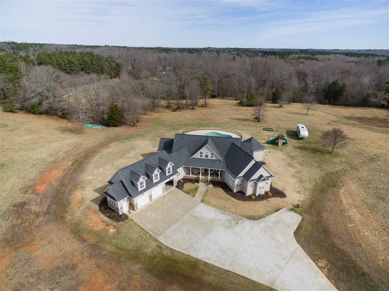 681 Whitestone Road Spartanburg, SC 29302 - Photo 3 of 36