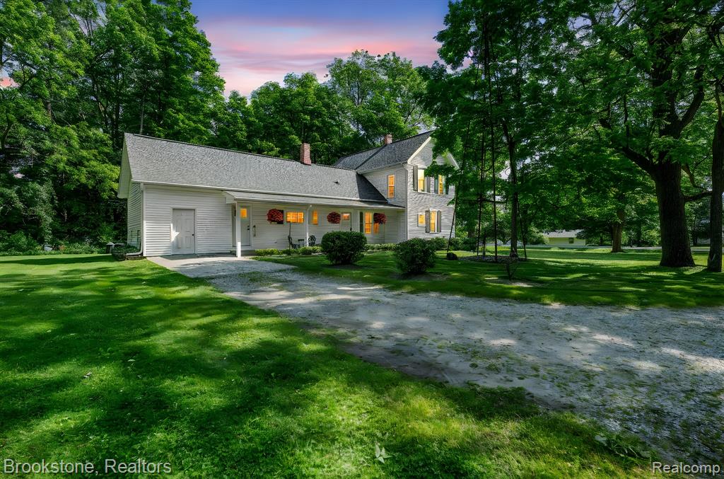 395 Myers Road Lapeer, MI 48446 - Photo 3 of 48 Gallery Image 3