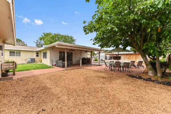 $699,900 | 1560 Roy Drive, West Palm Beach, FL 33415